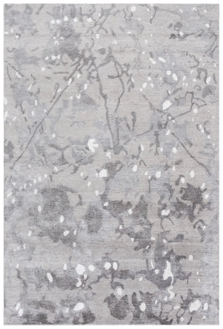 Safavieh Tibetan 6'-0" x 9'-0" Rug in Smoke