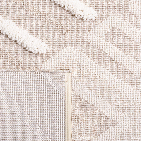 Safavieh Trends Trd104B Beige/Ivory Rug.