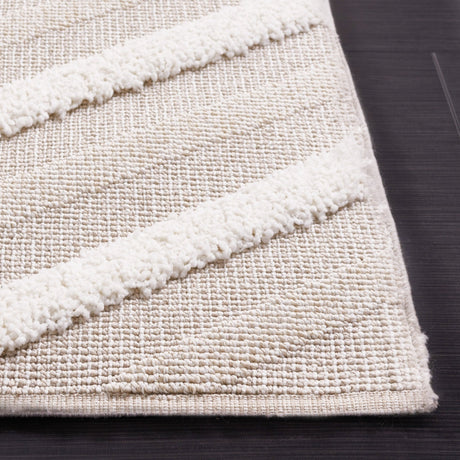 Safavieh Trends Trd114B Beige/Ivory Rug.