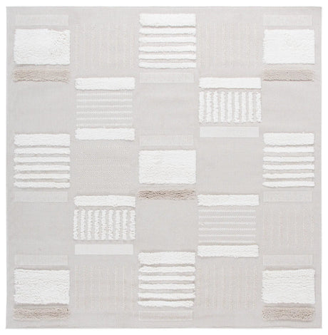 Safavieh Trends 6'-7" x 6'-7" Rug in Beige / Ivory