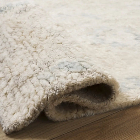Safavieh Tribeca 6'-0" x 9'-0" Rug in Light Blue / Beige