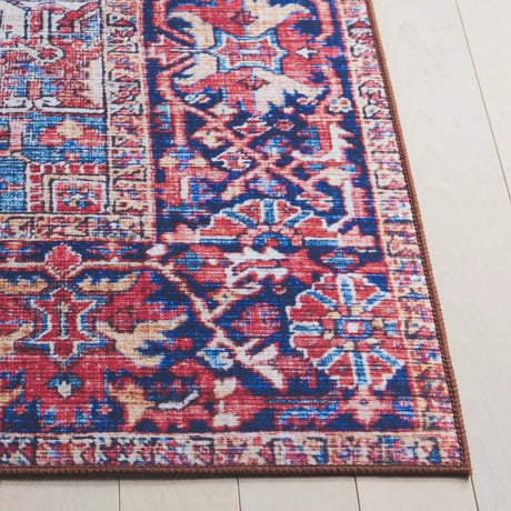 Safavieh Tucson 4'-0" x 6'-0" Rug in Red / Navy