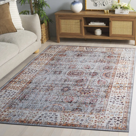 Safavieh Tucson 4'-0" x 6'-0" Rug in Grey Green / Beige