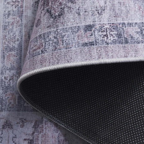Safavieh Tucson 4'-0" x 6'-0" Rug in Grey / Light Fuchsia