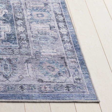 Safavieh Tucson 4'-0" x 6'-0" Rug in Blue / Grey