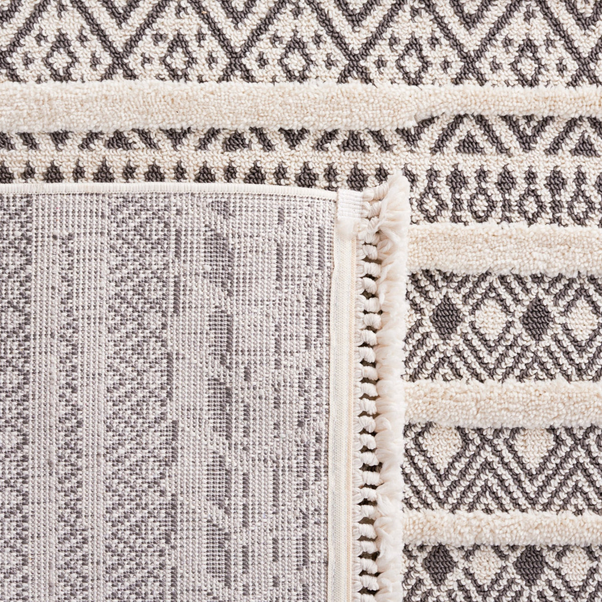 Safavieh Urban Urb204F Grey/Ivory Rug.