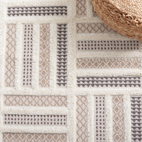 Safavieh Urban Urb212B Beige/Ivory Rug.