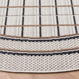 Safavieh Veranda 6'-7" x 6'-7" Rug in Ivory / Beige