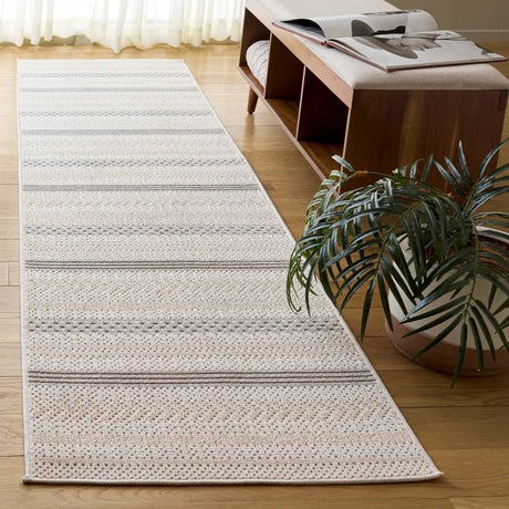 Safavieh Veranda 2'-2" x 9'-0" Rug in Ivory / Beige Grey