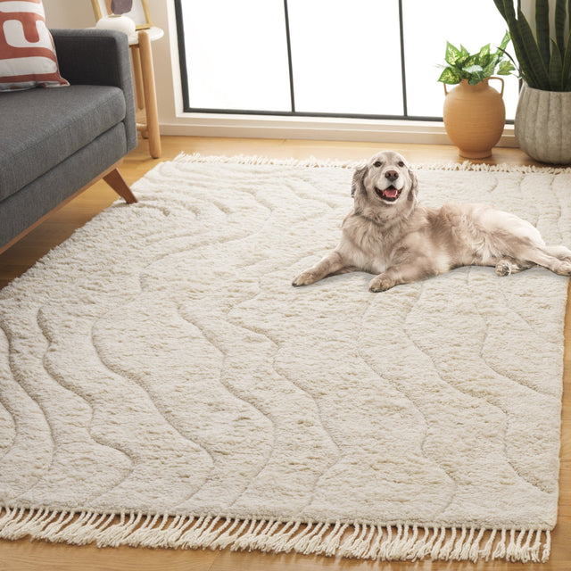 Safavieh Vermont Vrm203A Ivory Rug.