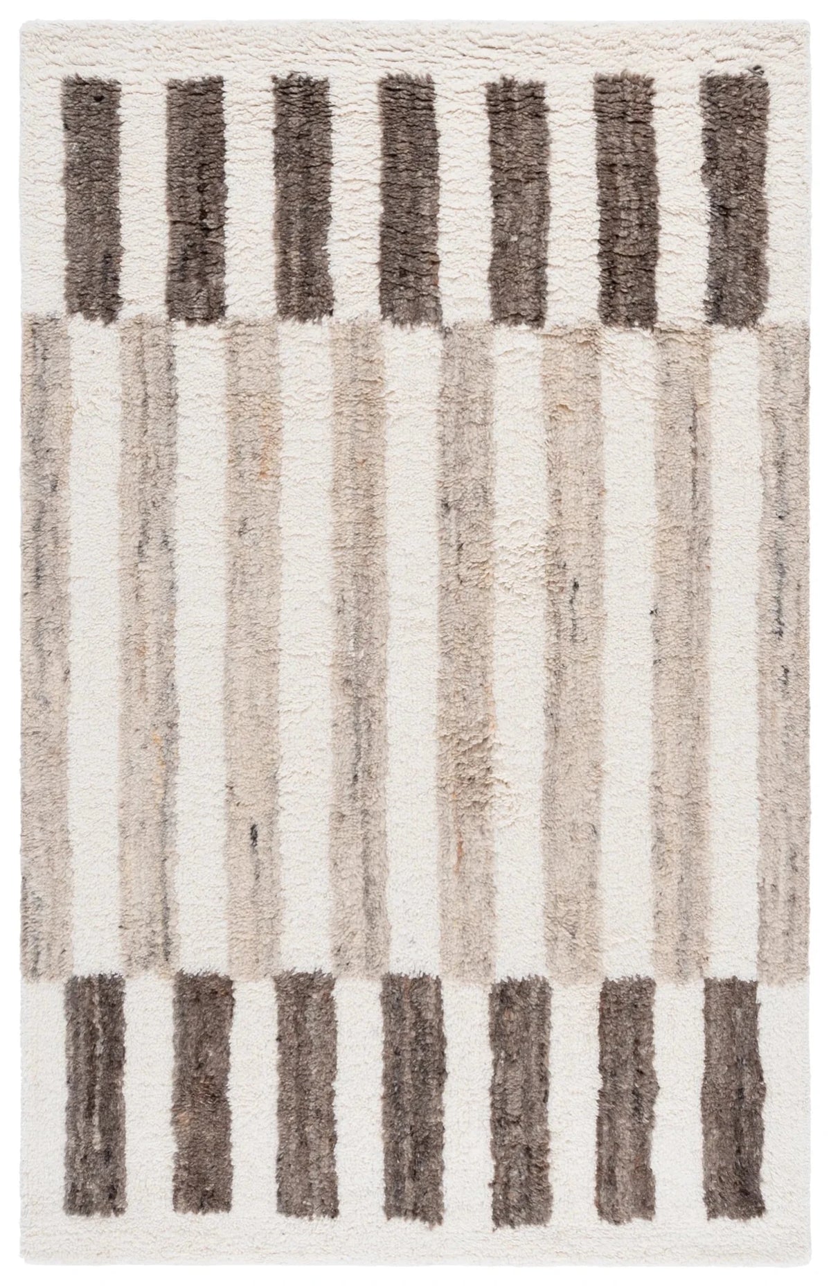 Safavieh Vermont 4'-0" x 6'-0" Rug in Ivory / Grey