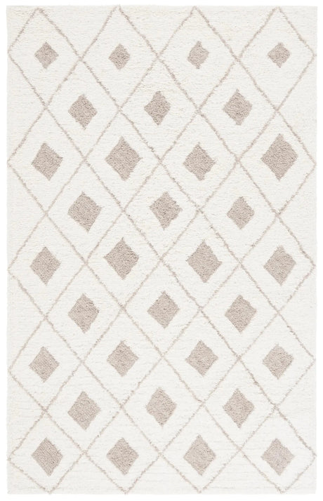 Safavieh Vermont 4'-0" x 6'-0" Rug in Ivory / Beige