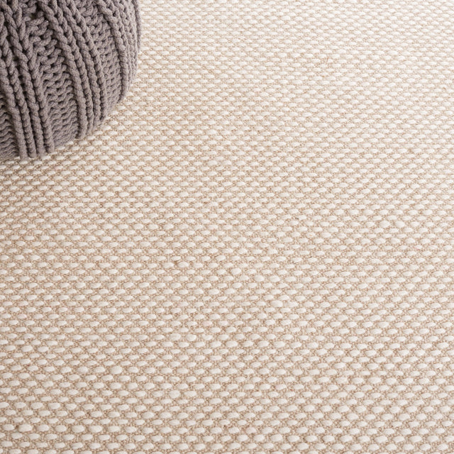 Safavieh Vermont Vrm650A Ivory Rug.