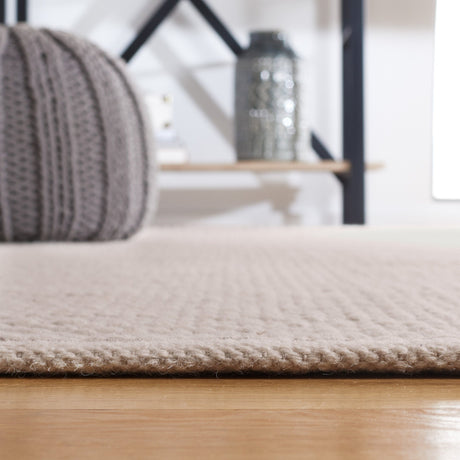 Safavieh Vermont Vrm650T Brown Rug.