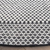 Safavieh Vermont 6'-0" x 6'-0" Rug in Black / Ivory
