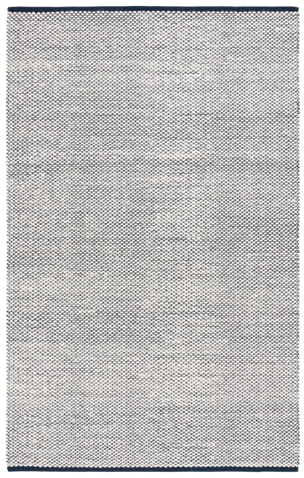 Safavieh Vermont 4'-0" x 6'-0" Rug in Navy / Ivory