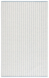Safavieh Vermont 4'-0" x 6'-0" Rug in Turquoise / Ivory