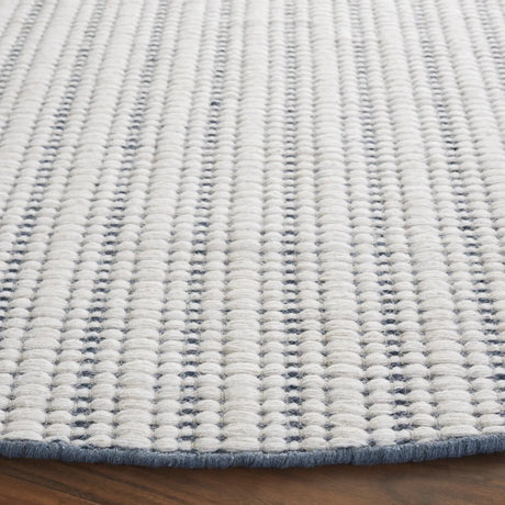 Safavieh Vermont 6'-0" x 6'-0" Rug in Light Blue