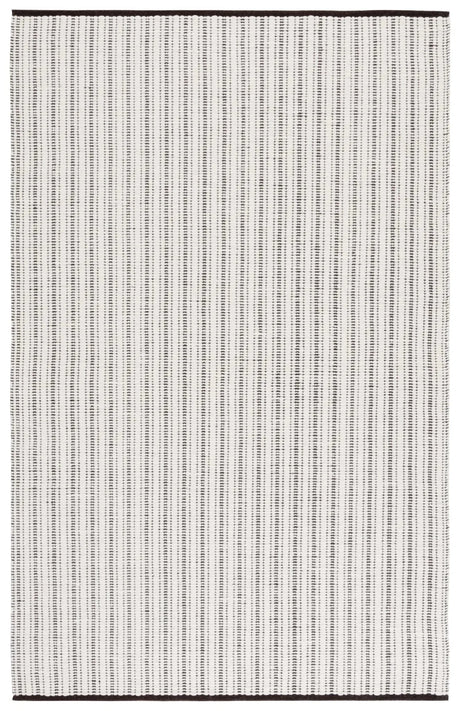 Safavieh Vermont 4'-0" x 6'-0" Rug in Brown / Ivory