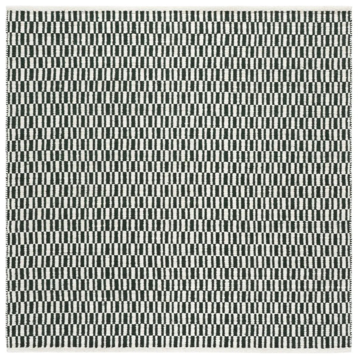 Safavieh Vermont 6'-0" x 6'-0" Rug in Dark Green / Ivory