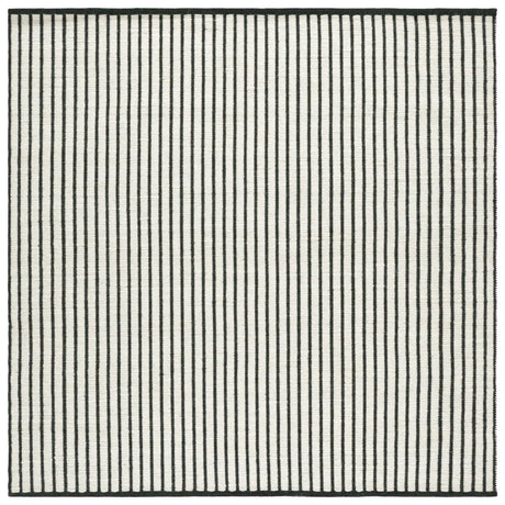 Safavieh Vermont 6'-0" x 6'-0" Rug in Dark Green / Ivory
