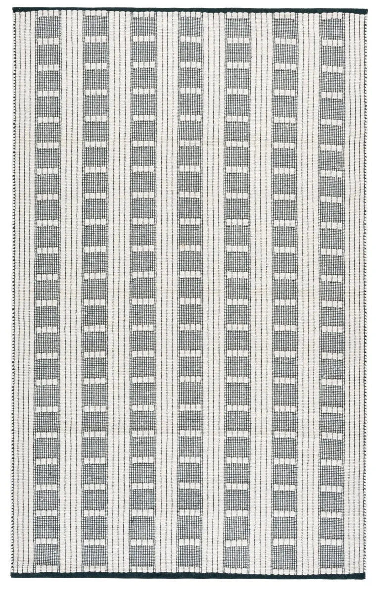 Safavieh Vermont 5'-0" x 8'-0" Rug in Green / Ivory