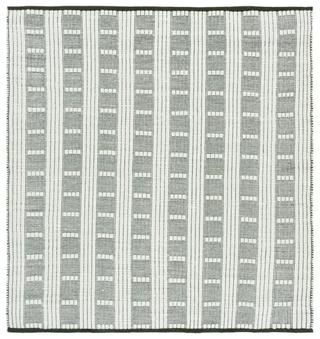 Safavieh Vermont 6'-0" x 6'-0" Rug in Green / Ivory