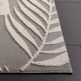 Safavieh Versailles 4'-0" x 6'-0" Rug in Grey / Beige
