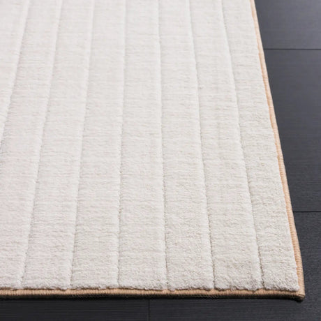 Safavieh Versailles 4'-0" x 6'-0" Rug in Ivory