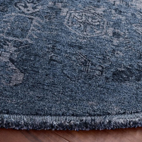 Safavieh Vintage Overdye 6'-7" x 6'-7" Rug in Navy