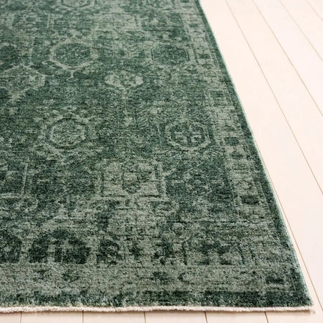 Safavieh Vintage Overdye 5'-0" x 8'-0" Rug in Green
