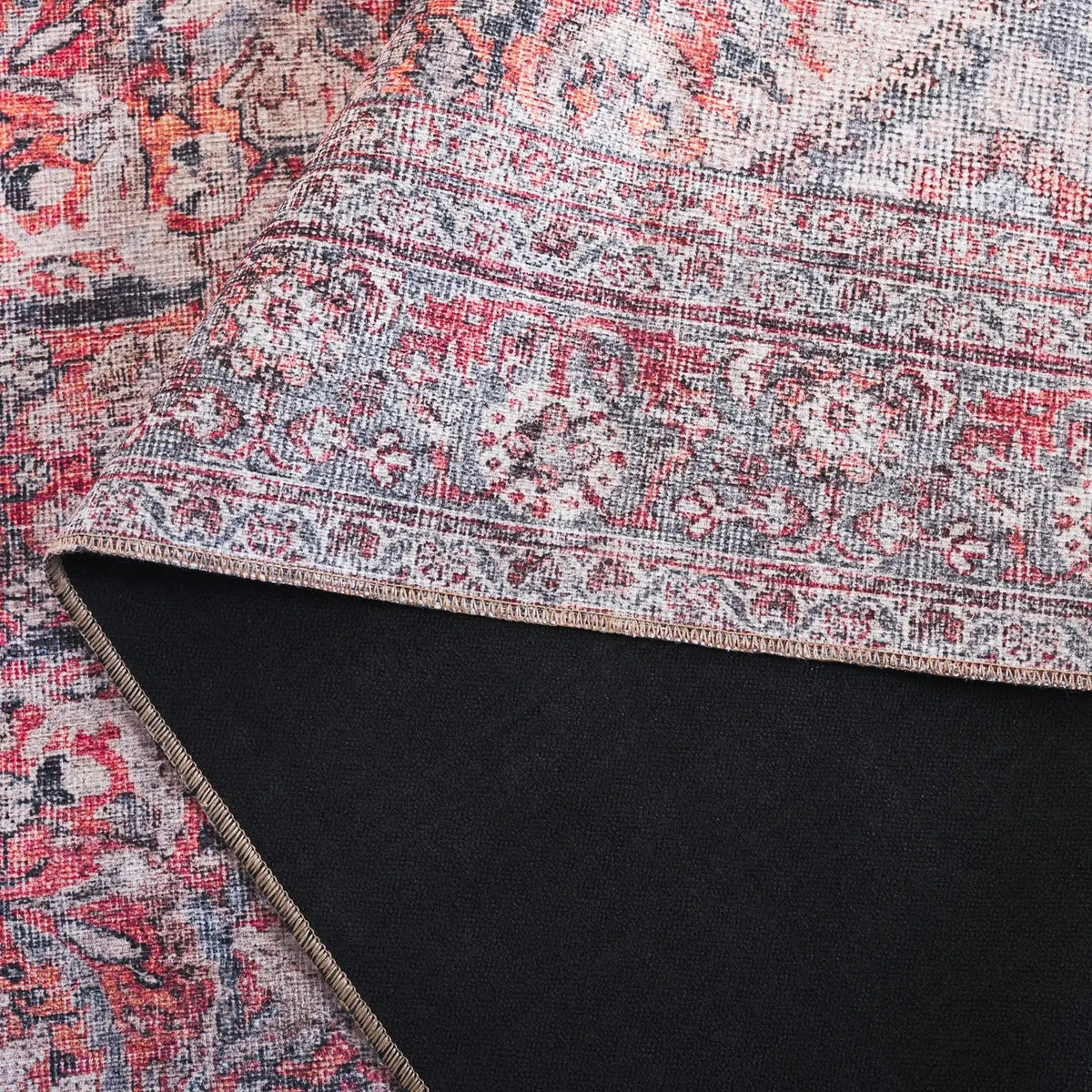 Safavieh Vintage Serapi 600 6'-0" x 9'-0" Rug in Red Orange / Blue