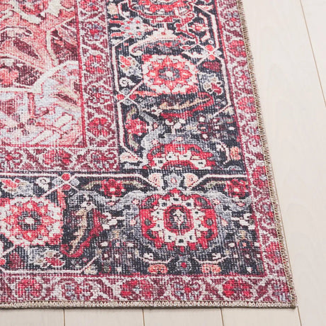 Safavieh Vintage Serapi 600 5'-1" x 7'-6" Rug in Pink / Blue