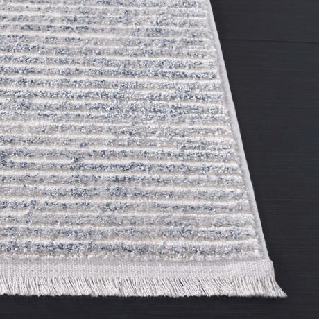 Safavieh Whisper 4'-0" x 6'-0" Rug in Blue / Grey
