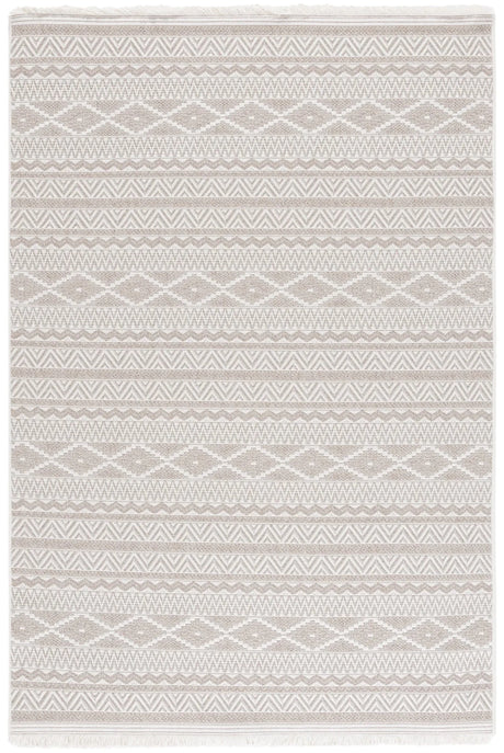 Safavieh Wicker 4'-0" x 6'-0" Rug in Ivory / Beige