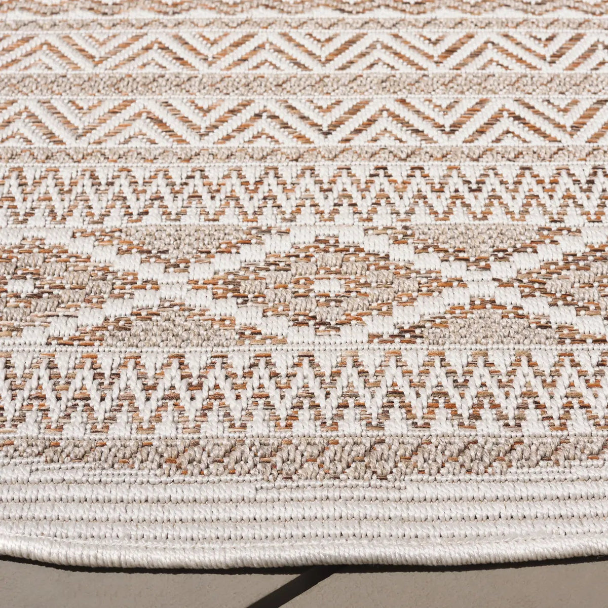 Safavieh Wicker 6'-7" x 6'-7" Rug in Orange / Beige