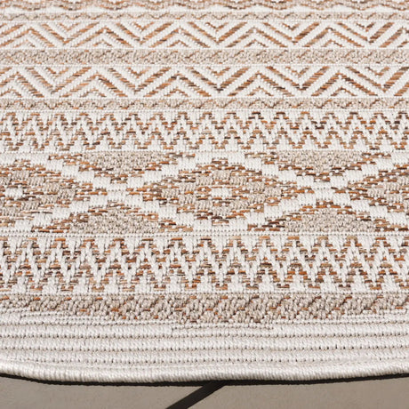 Safavieh Wicker 6'-7" x 6'-7" Rug in Orange / Beige