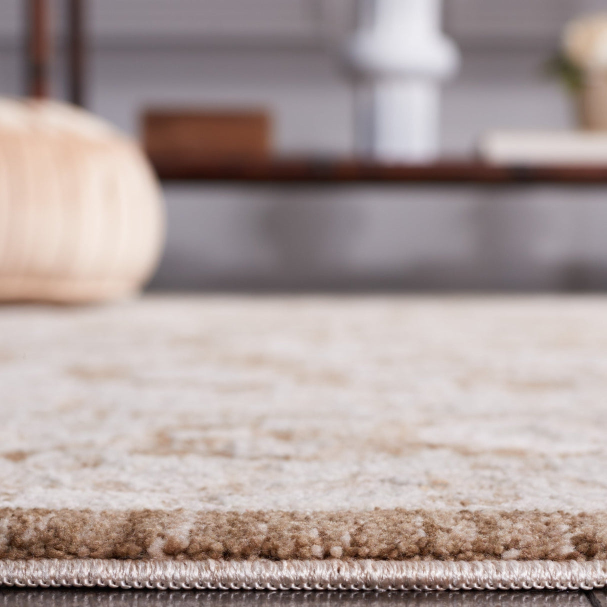 Safavieh Willow Wlo101T Light Brown/Ivory Rug.