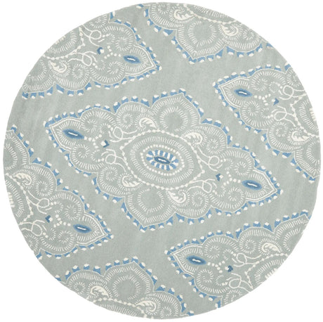 Safavieh Wyndham 7'-0" x 7'-0" Rug in Blue / Ivory