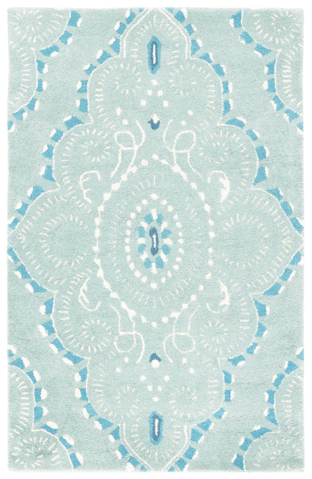 Safavieh Wyndham Wyd372A Blue/Ivory Rug.