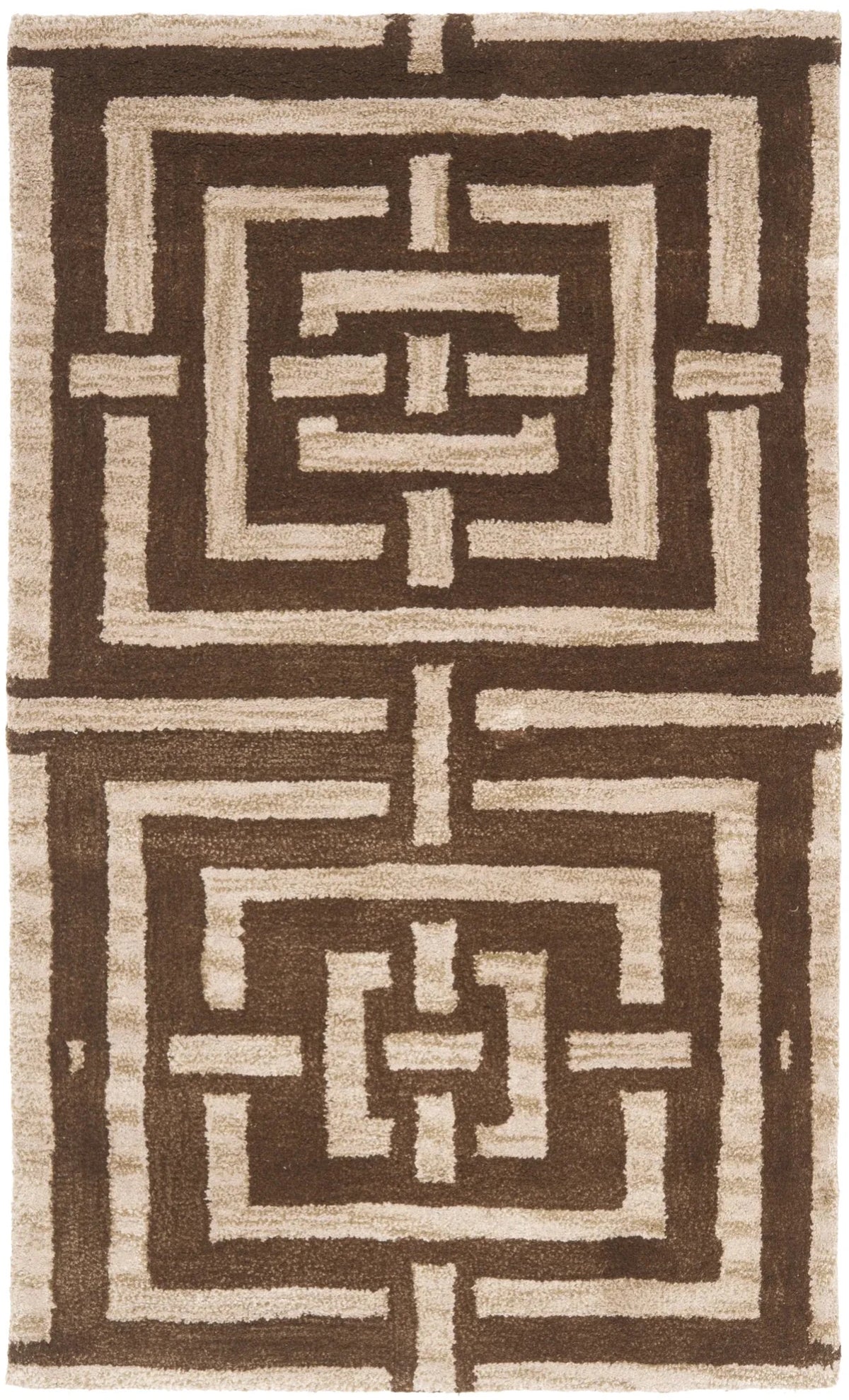 Safavieh Wyndham 2'-6" x 4'-0" Rug in Brown