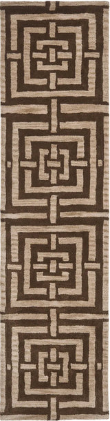Safavieh Wyndham 2'-3" x 9'-0" Rug in Brown
