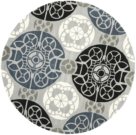 Safavieh Wyndham 7'-0" x 7'-0" Rug in Grey / Black