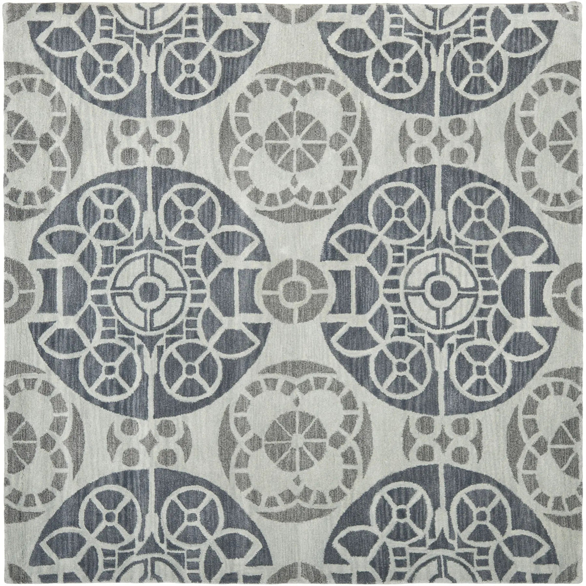 Safavieh Wyndham 7'-0" x 7'-0" Rug in Silver / Blue