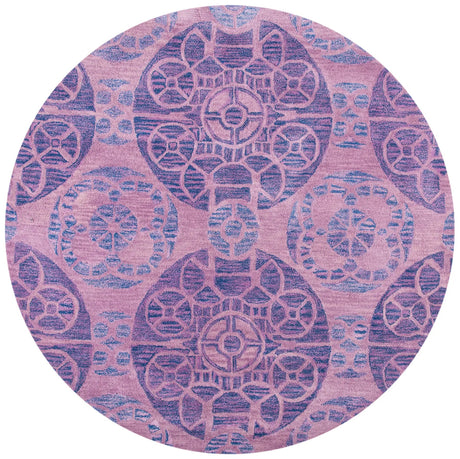 Safavieh Wyndham 7'-0" x 7'-0" Rug in Purple