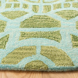 Safavieh Wyndham 7'-0" x 7'-0" Rug in Turquoise / Green