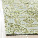 Safavieh Wyndham 5'-0" x 8'-0" Rug in Turquoise / Green