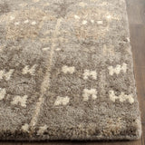 Safavieh Wyndham 2'-3" x 11'-0" Rug in Natural / Multi
