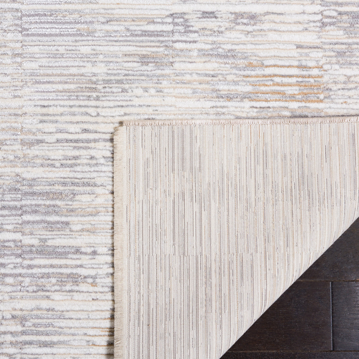 Safavieh Sabrina Sbr846A Ivory/Grey Rug.