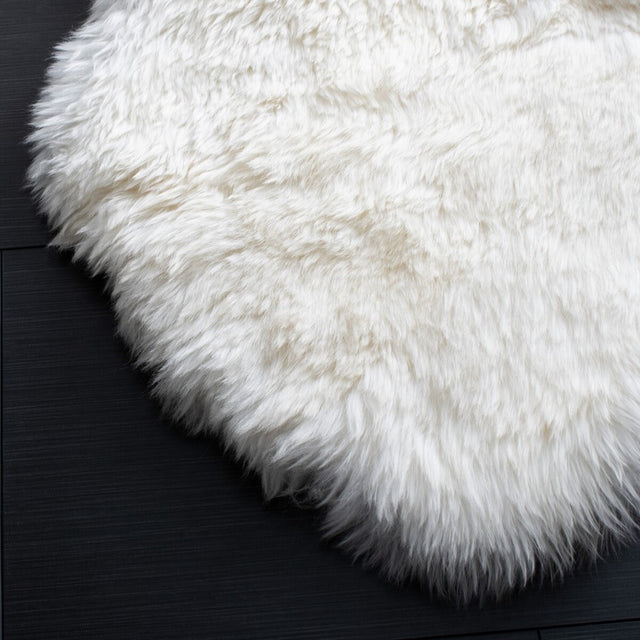 Safavieh Sheep Skin Shs211A White Rugs